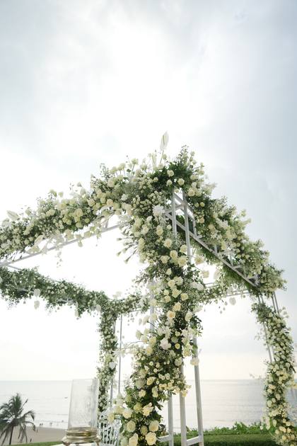 Mandap and Floral detail — Wedding decor — W GOA